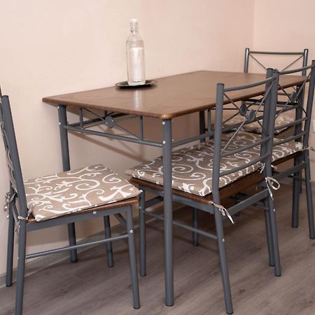 Apartamento Milan House Arad Exterior foto