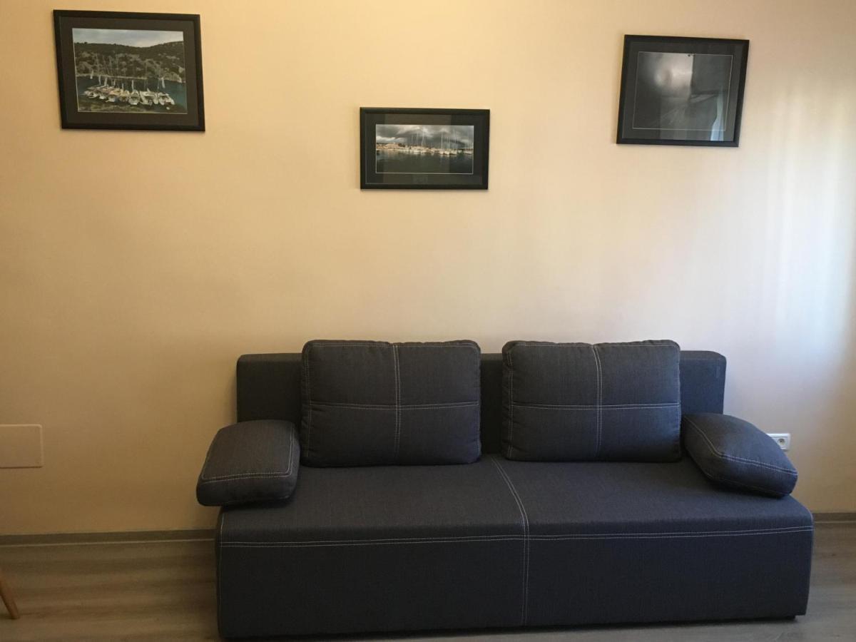 Apartamento Milan House Arad Exterior foto